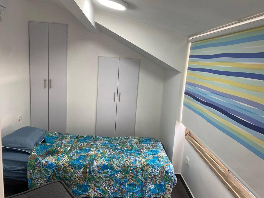 Apartamento קומותיים ברמה Sha'al Exterior foto